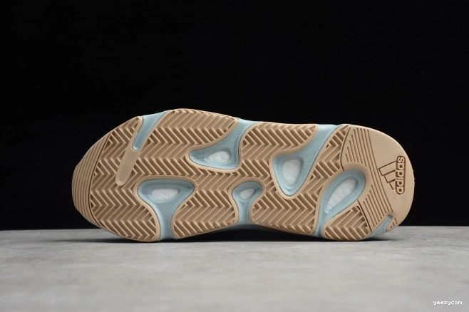 Yeezy Blue Carbon Adidas 700 Boost FW2498 0927